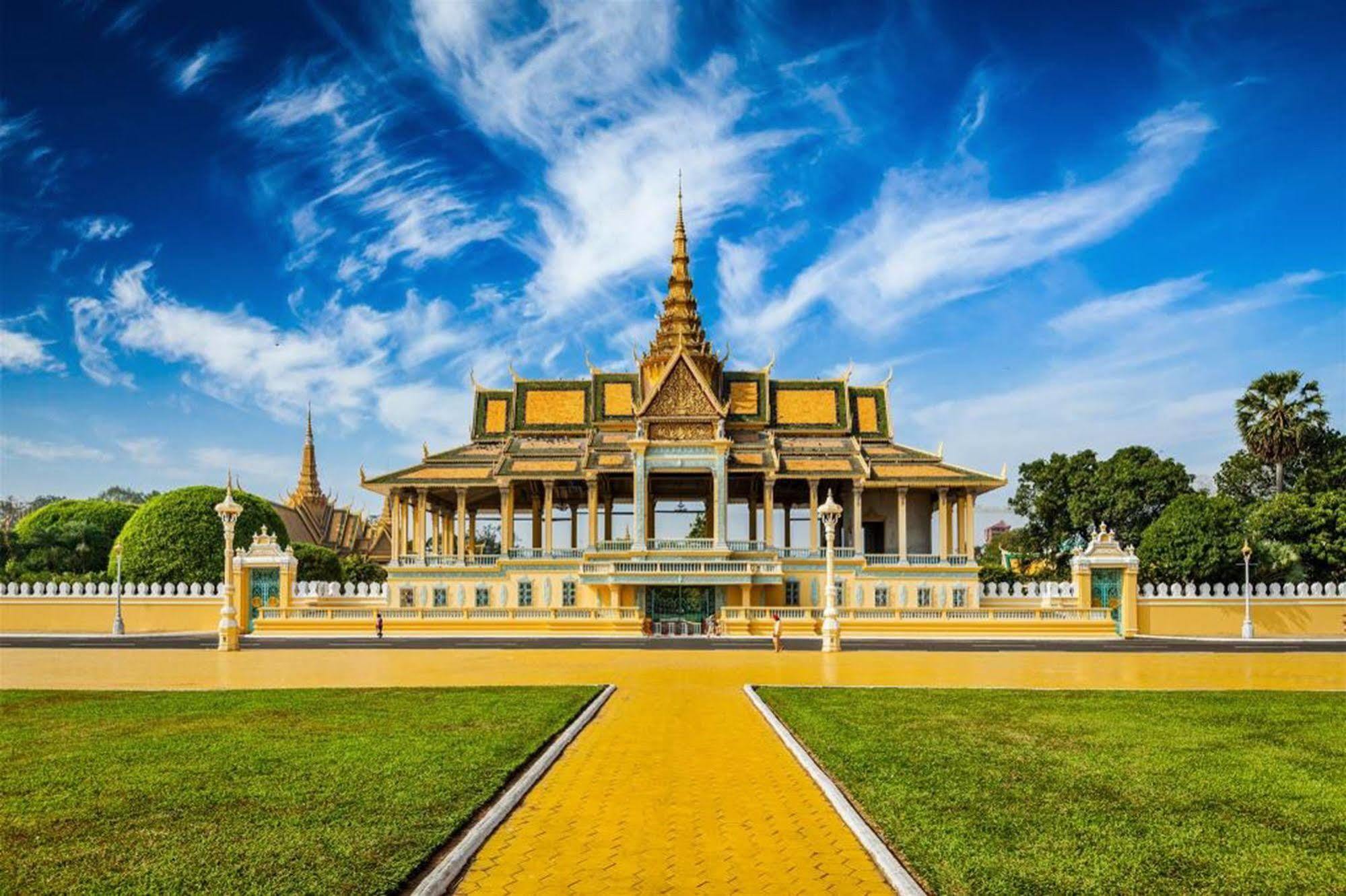 Sovanphum Guesthouse&Restaurant Phnom Penh Exterior foto
